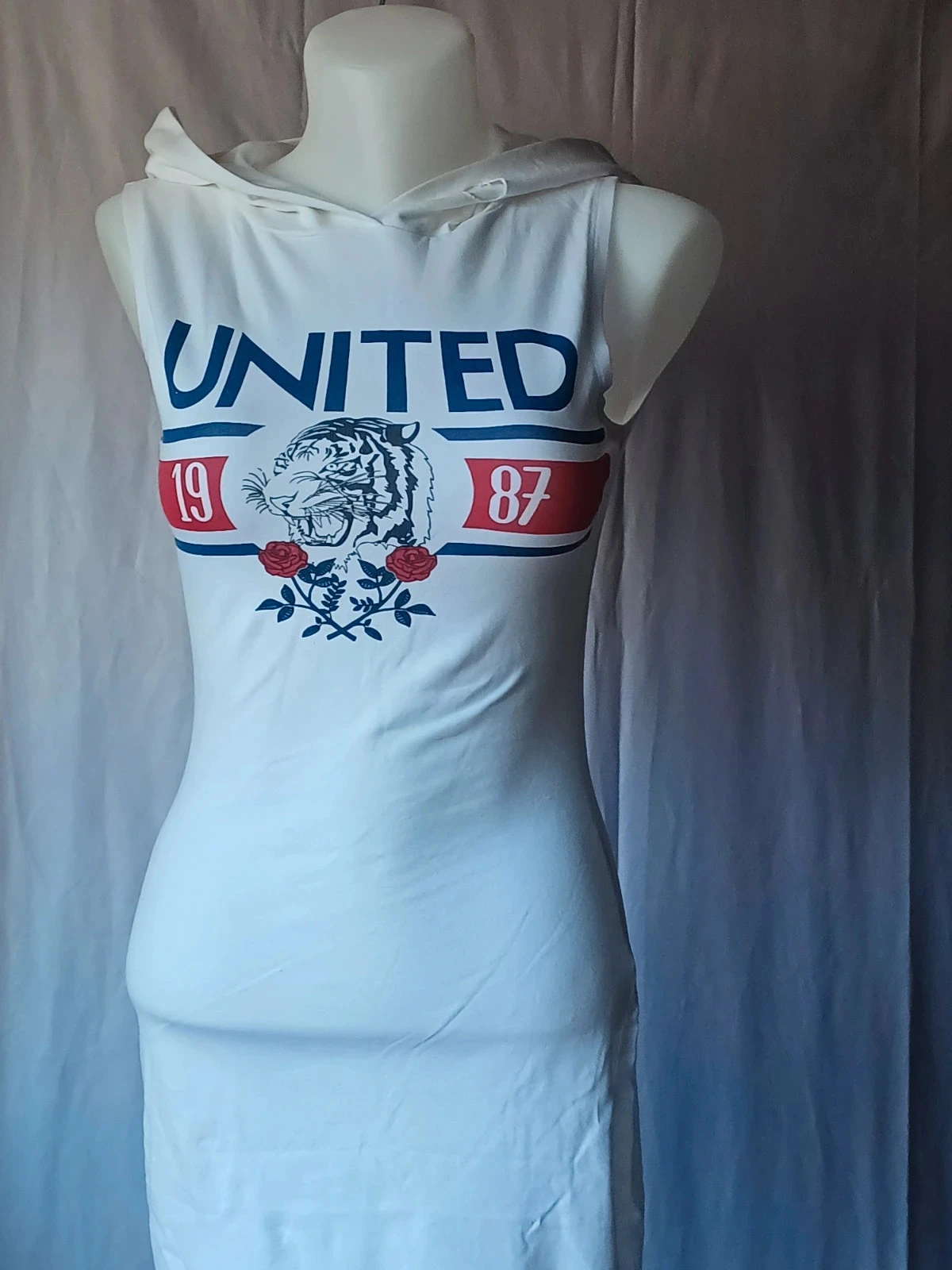 Vestido sin mangas con capucha talla XS – photo 11